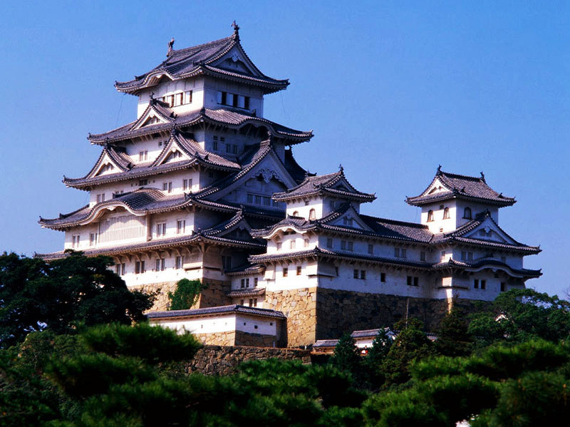 Cung điện hoàng gia Nhật Bản